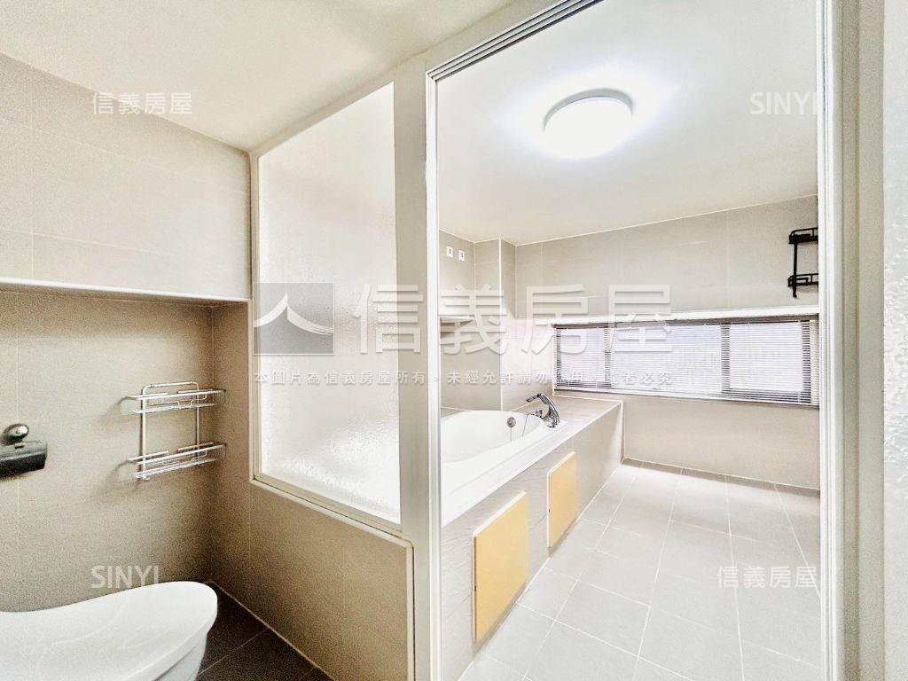 愛瑪市三房平車位房屋室內格局與周邊環境