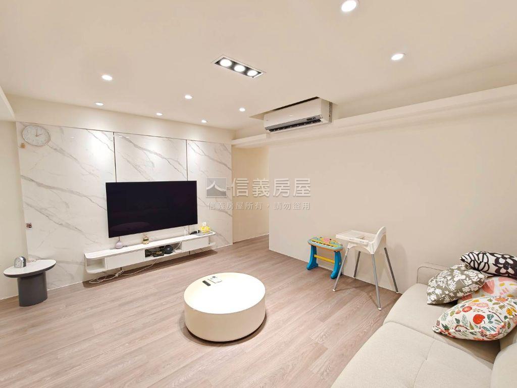 松山區公寓３房２廳２衛房屋室內格局與周邊環境