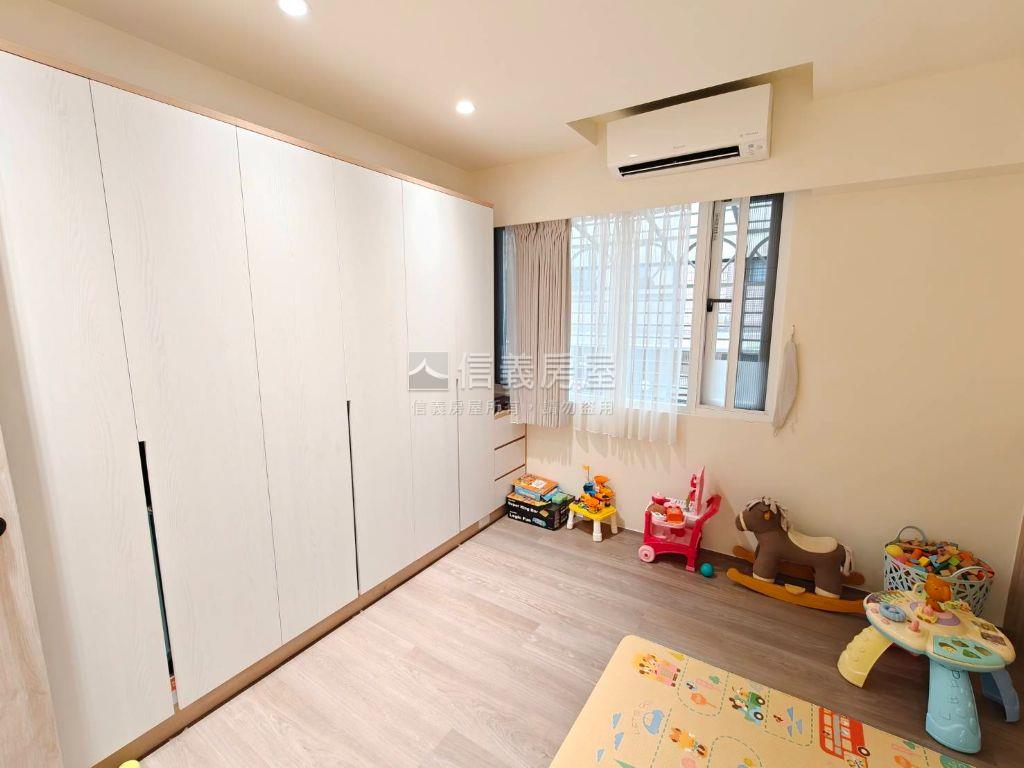 松山區公寓３房２廳２衛房屋室內格局與周邊環境