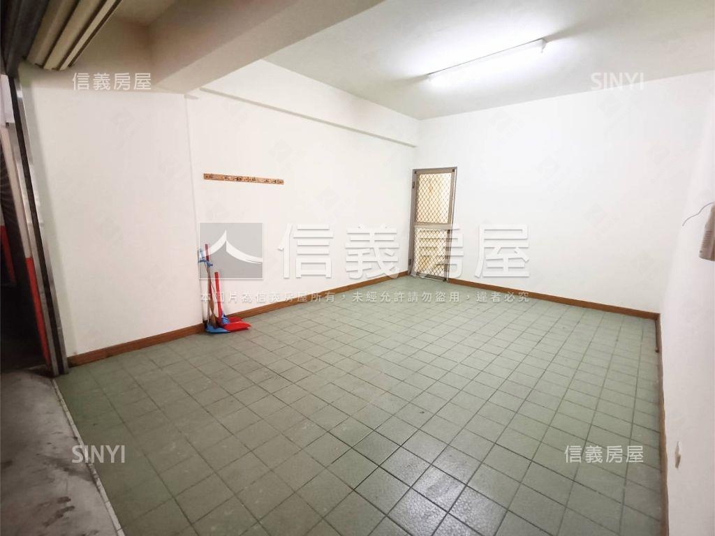 楠梓花園庭院人車分道美墅房屋室內格局與周邊環境