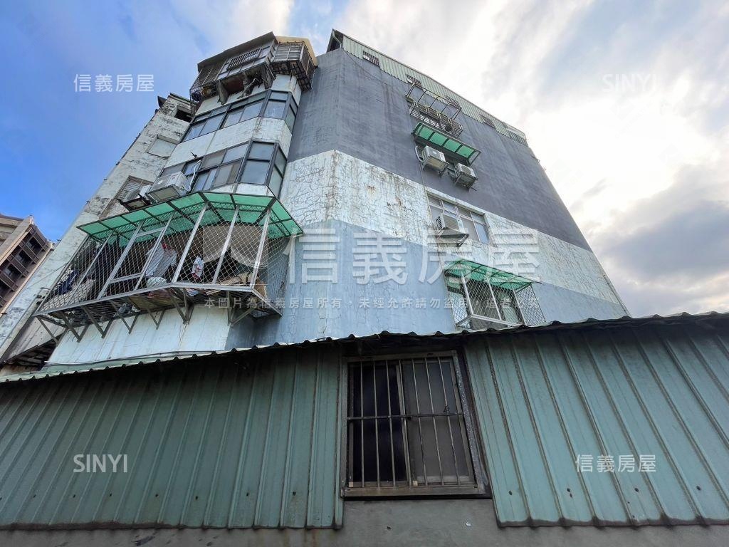 南京東雙面臨路土地房屋室內格局與周邊環境