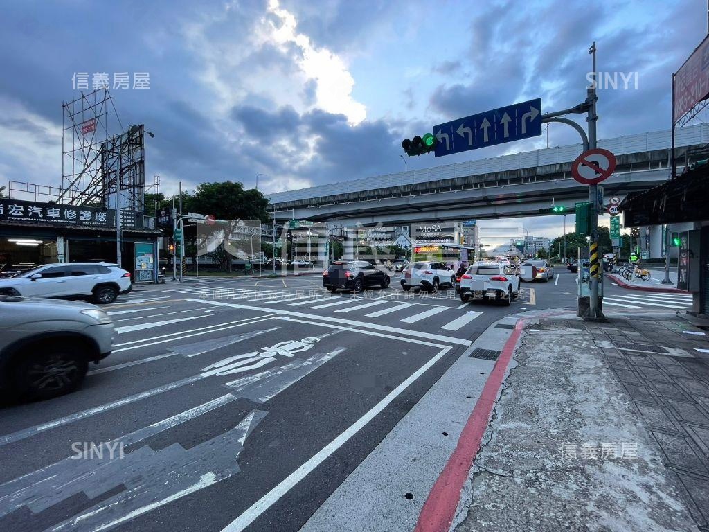 南京東雙面臨路土地房屋室內格局與周邊環境