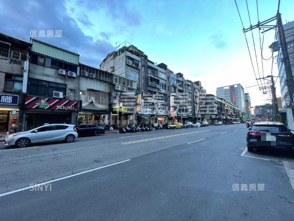南京東雙面臨路土地房屋室內格局與周邊環境