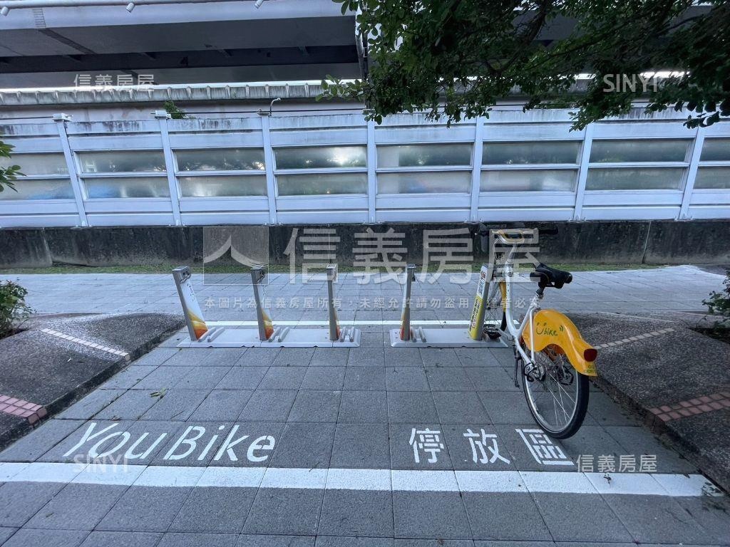 南京東雙面臨路土地房屋室內格局與周邊環境