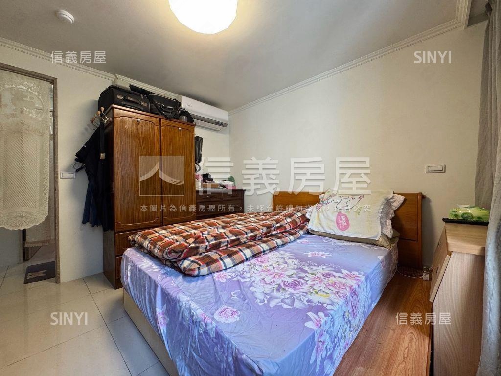 專任都會名廈美三房車位房屋室內格局與周邊環境