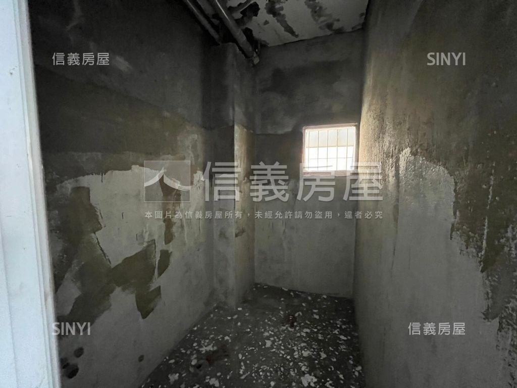 近民族一路透天房屋室內格局與周邊環境