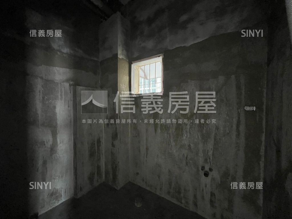近民族一路透天房屋室內格局與周邊環境