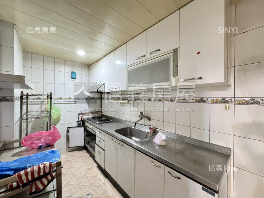 【三民公寓】方正四房低樓房屋室內格局與周邊環境