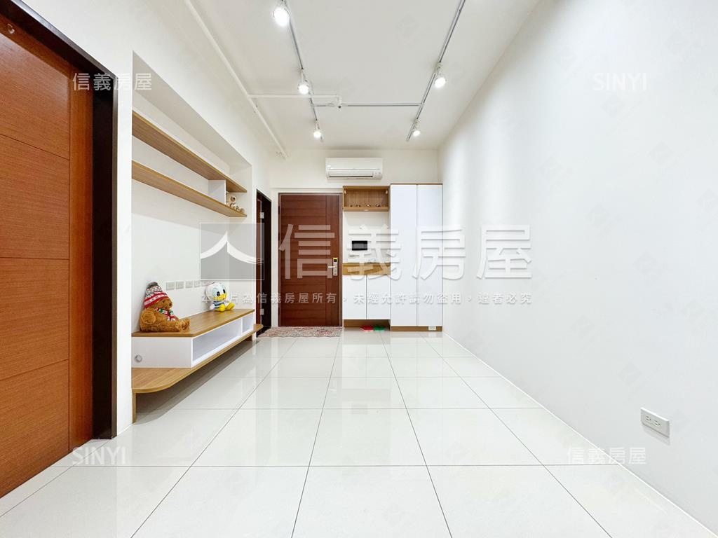 『弘暉大苑』高樓二房車位房屋室內格局與周邊環境