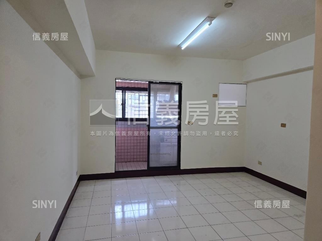 苗栗日新街收租套房Ａ房屋室內格局與周邊環境