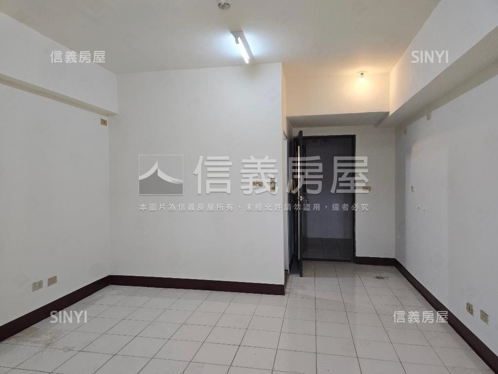 苗栗日新街收租套房Ａ房屋室內格局與周邊環境