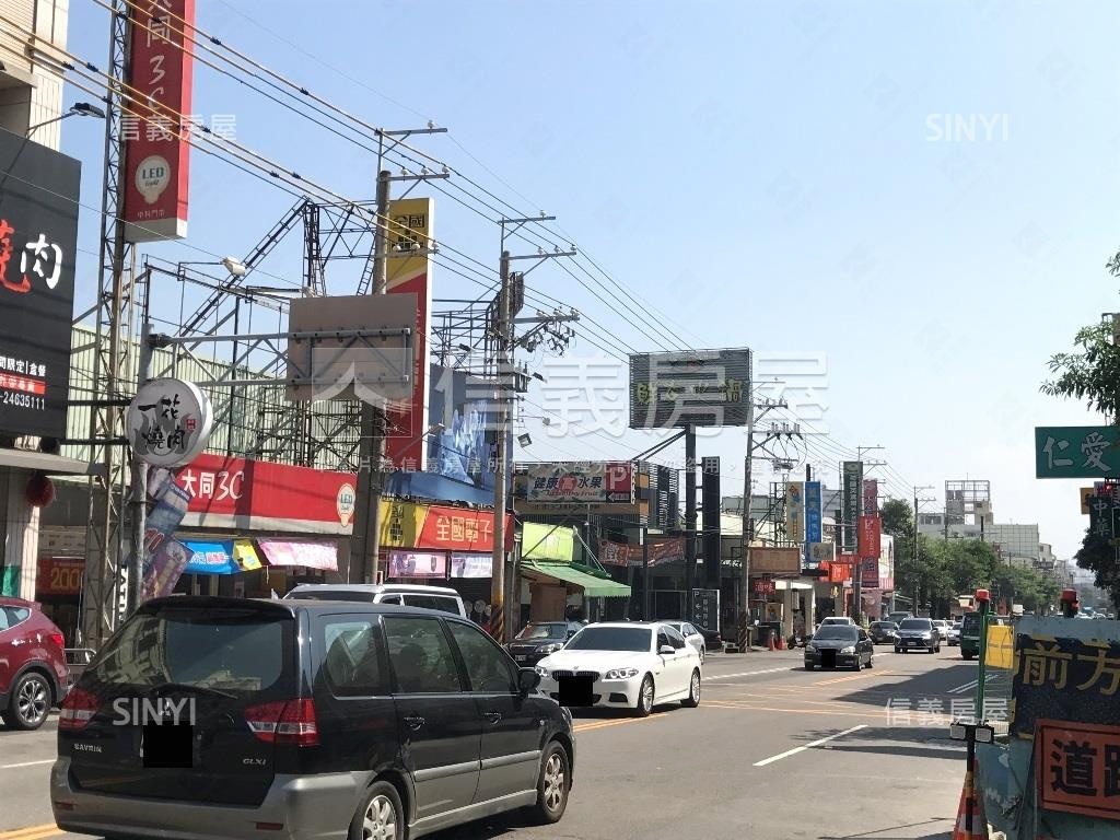 台中中科正西屯路透天店套房屋室內格局與周邊環境