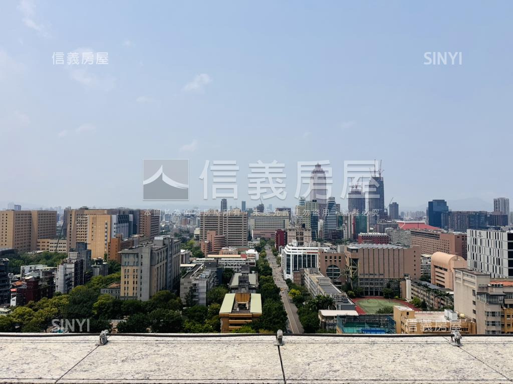 財政局標售－正隆官邸Ａ房屋室內格局與周邊環境