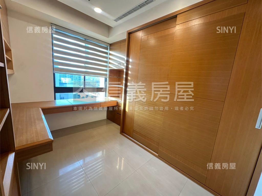 元城湖岸美景四房雙平車房屋室內格局與周邊環境