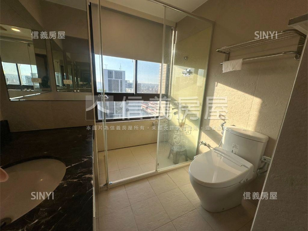 元城湖岸美景四房雙平車房屋室內格局與周邊環境