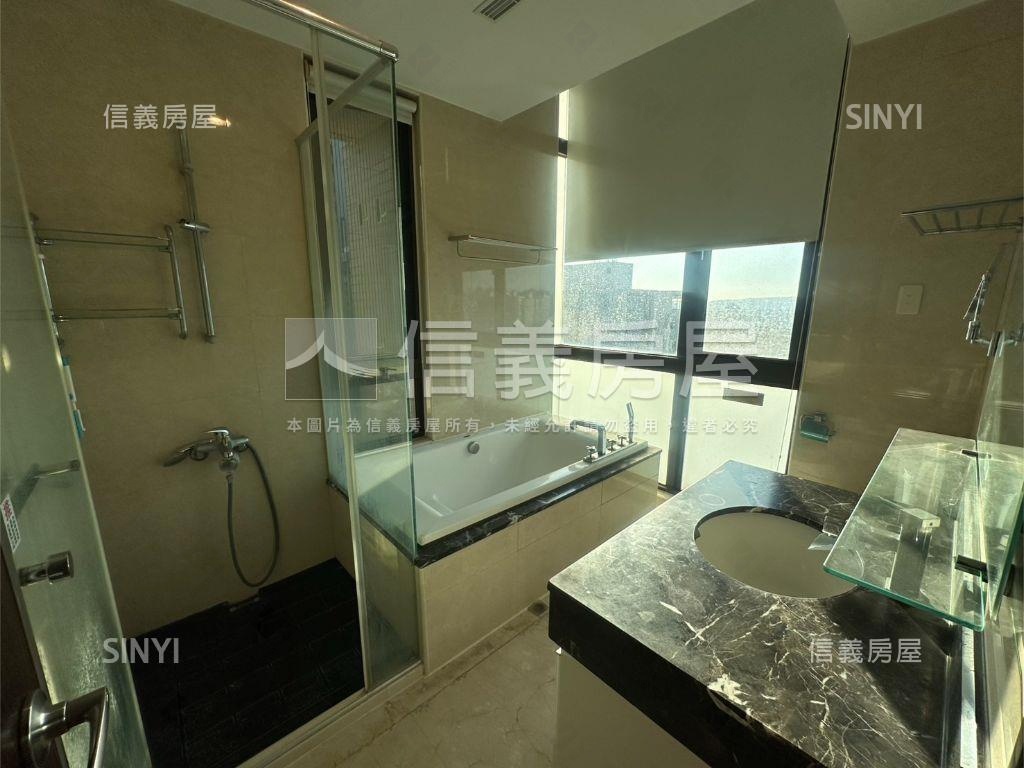 元城湖岸美景四房雙平車房屋室內格局與周邊環境