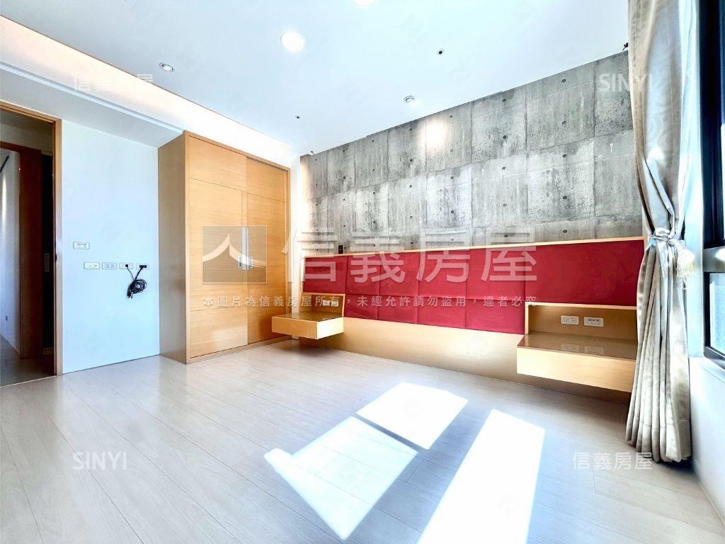 元城湖岸美景四房雙平車房屋室內格局與周邊環境