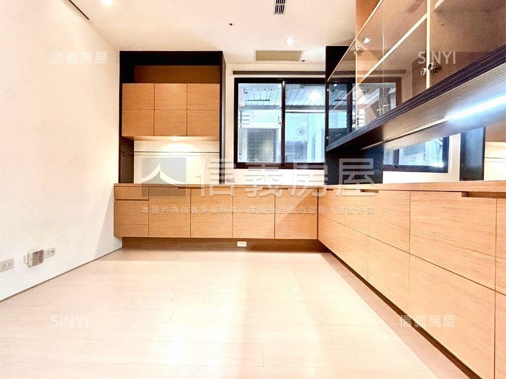 元城湖岸美景四房雙平車房屋室內格局與周邊環境