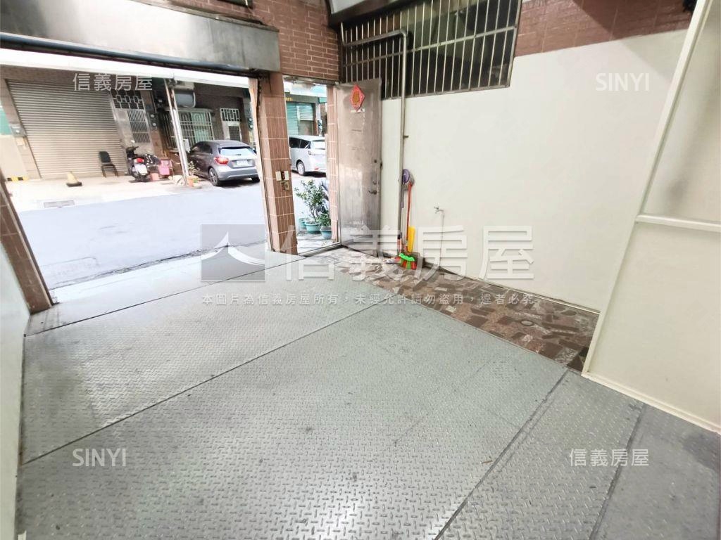 楠科邊間三面採光優美車墅房屋室內格局與周邊環境