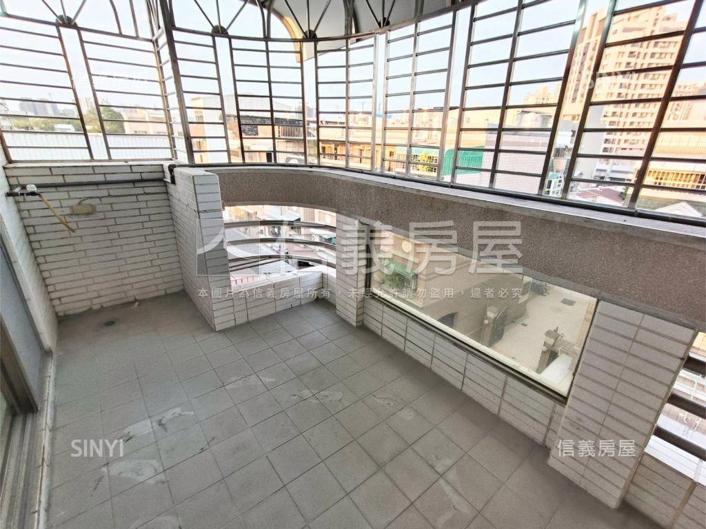 楠科邊間三面採光優美車墅房屋室內格局與周邊環境