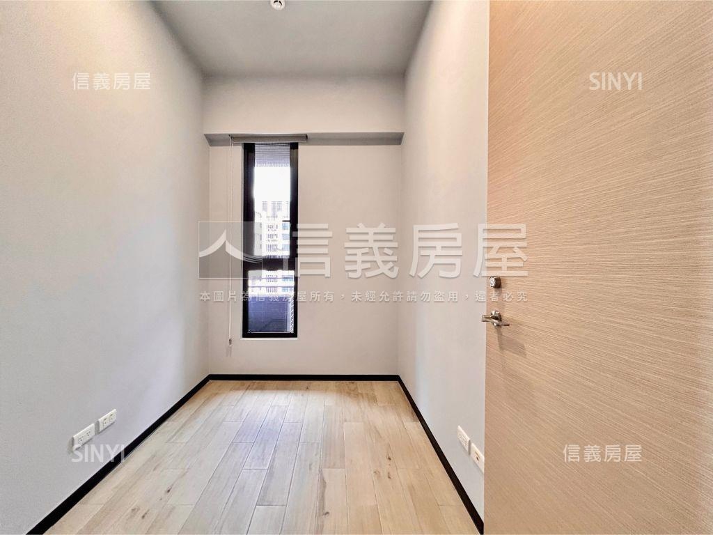 悅容莊三房車位房屋室內格局與周邊環境