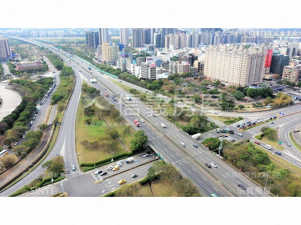 豐采５２０高樓三房房屋室內格局與周邊環境