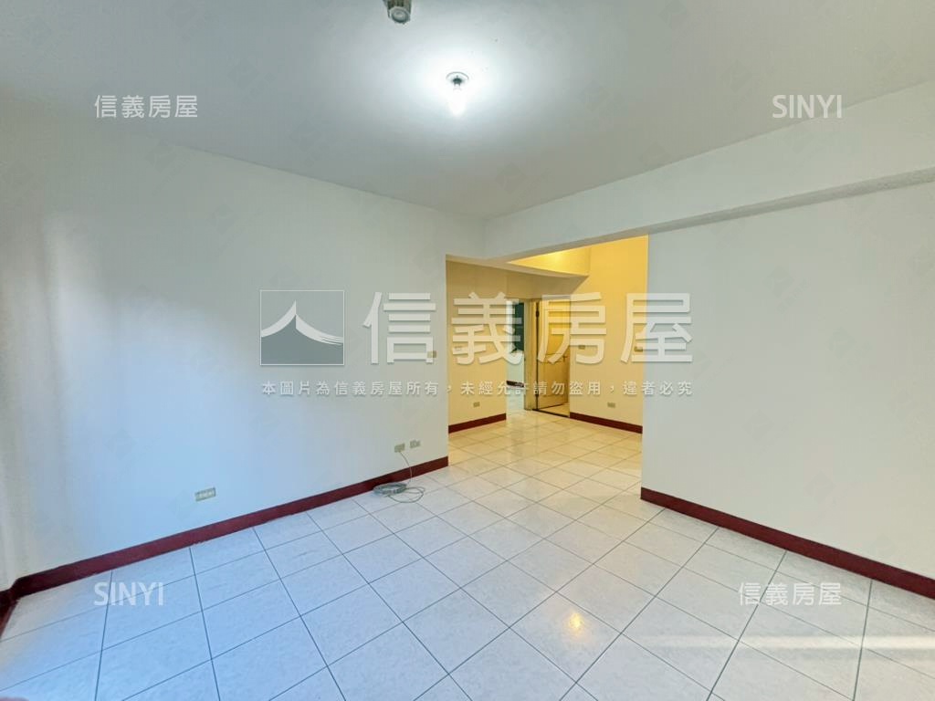 鶴馨居小資美三房房屋室內格局與周邊環境