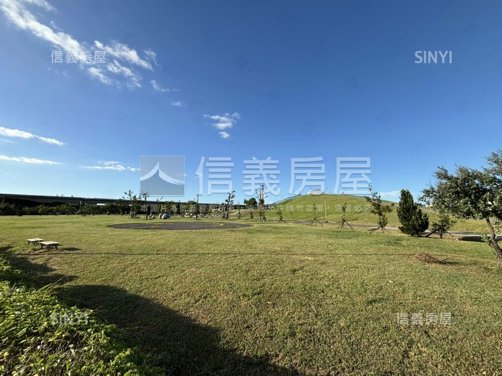 鶴馨居小資美三房房屋室內格局與周邊環境