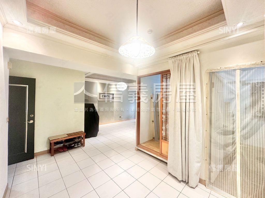 店長推薦板南線海山站三房房屋室內格局與周邊環境