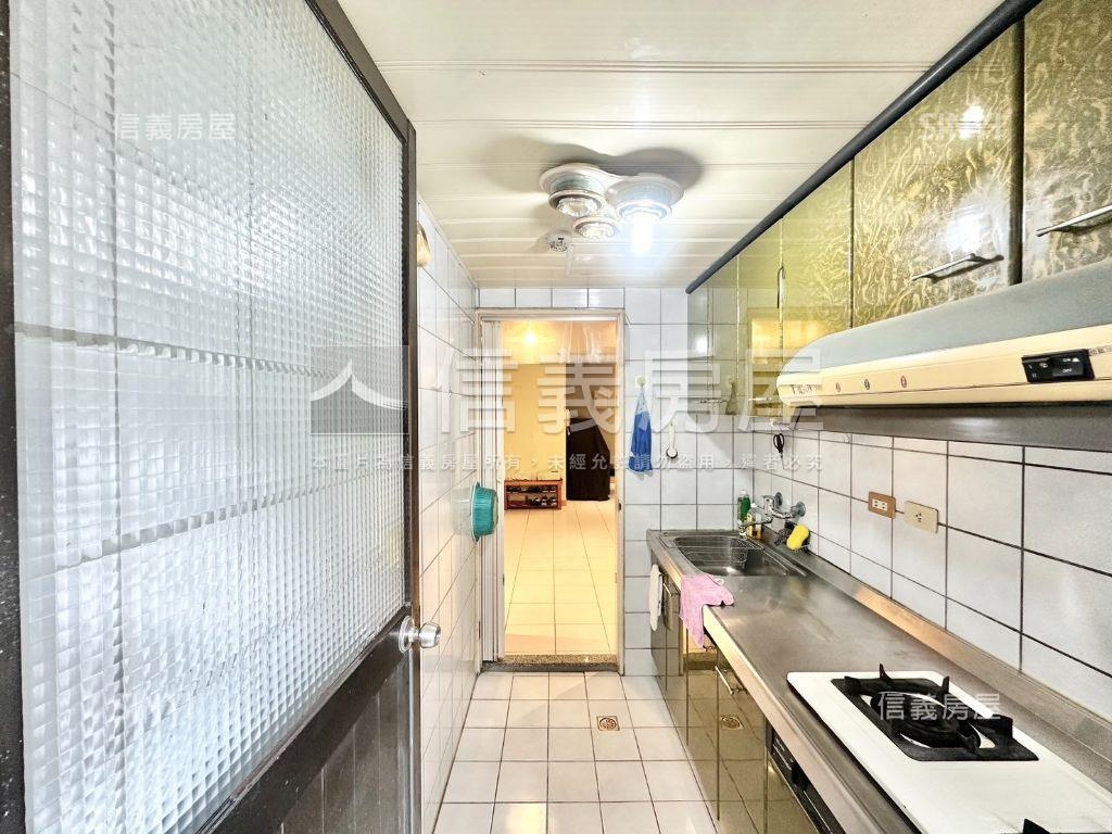 店長推薦板南線海山站三房房屋室內格局與周邊環境