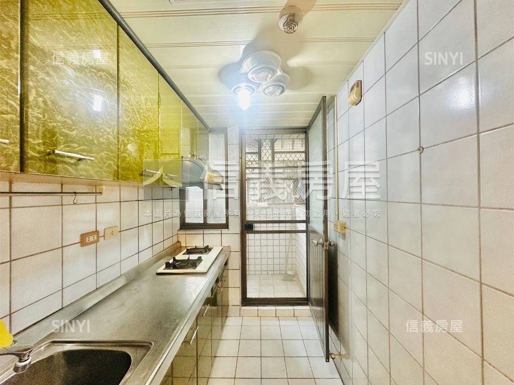 店長推薦板南線海山站三房房屋室內格局與周邊環境