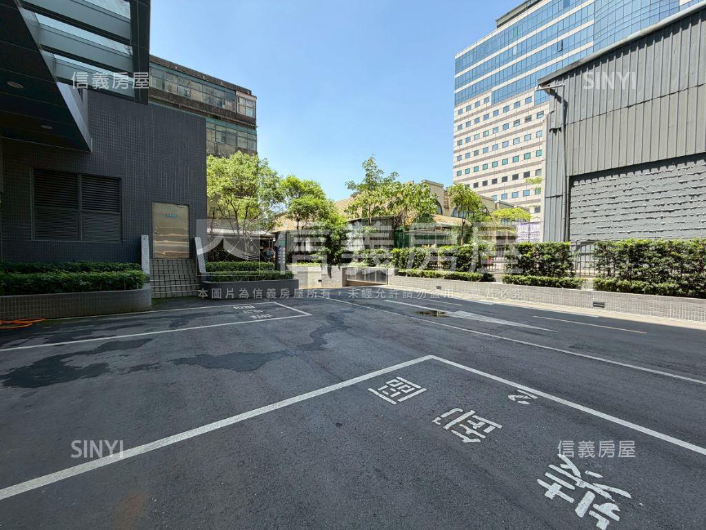 全新內科企業總部財星科技房屋室內格局與周邊環境