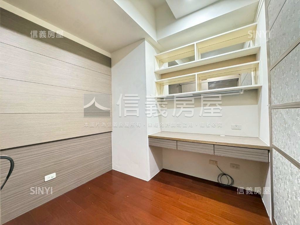 蒂芬尼美裝潢邊間兩房房屋室內格局與周邊環境