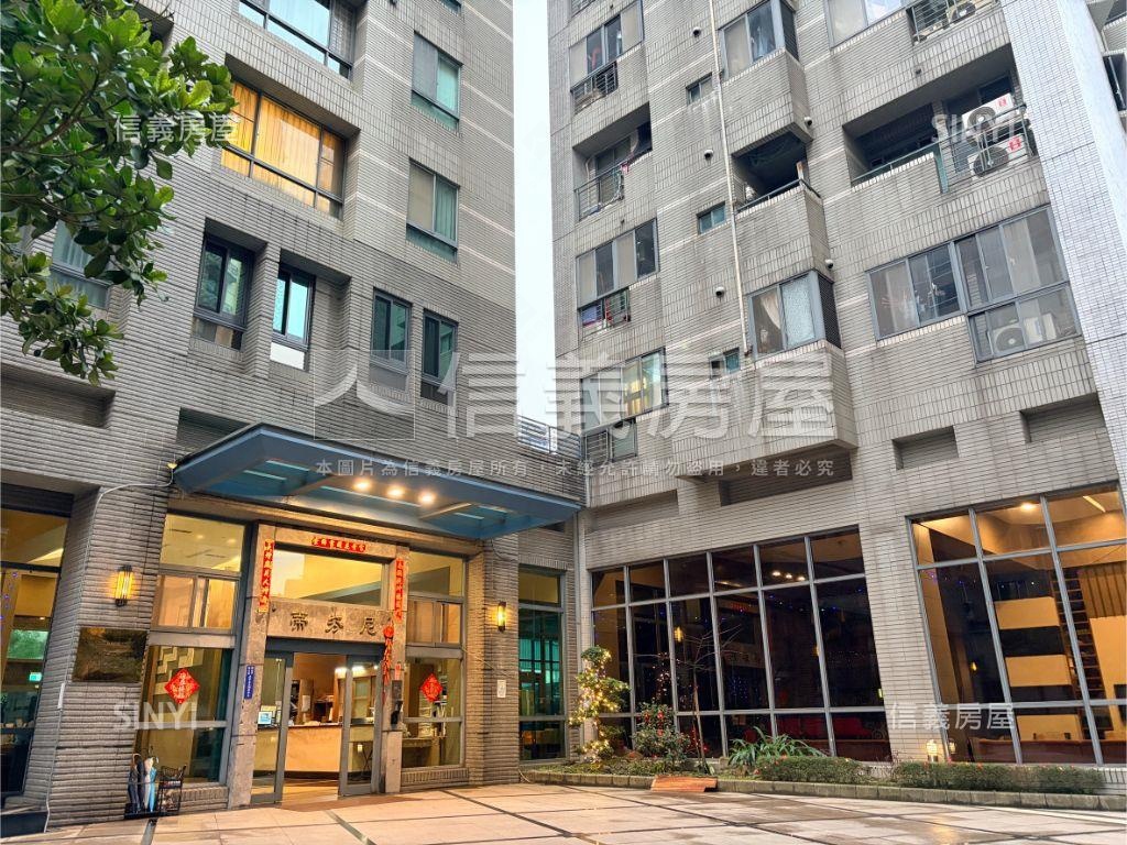 蒂芬尼美裝潢邊間兩房房屋室內格局與周邊環境