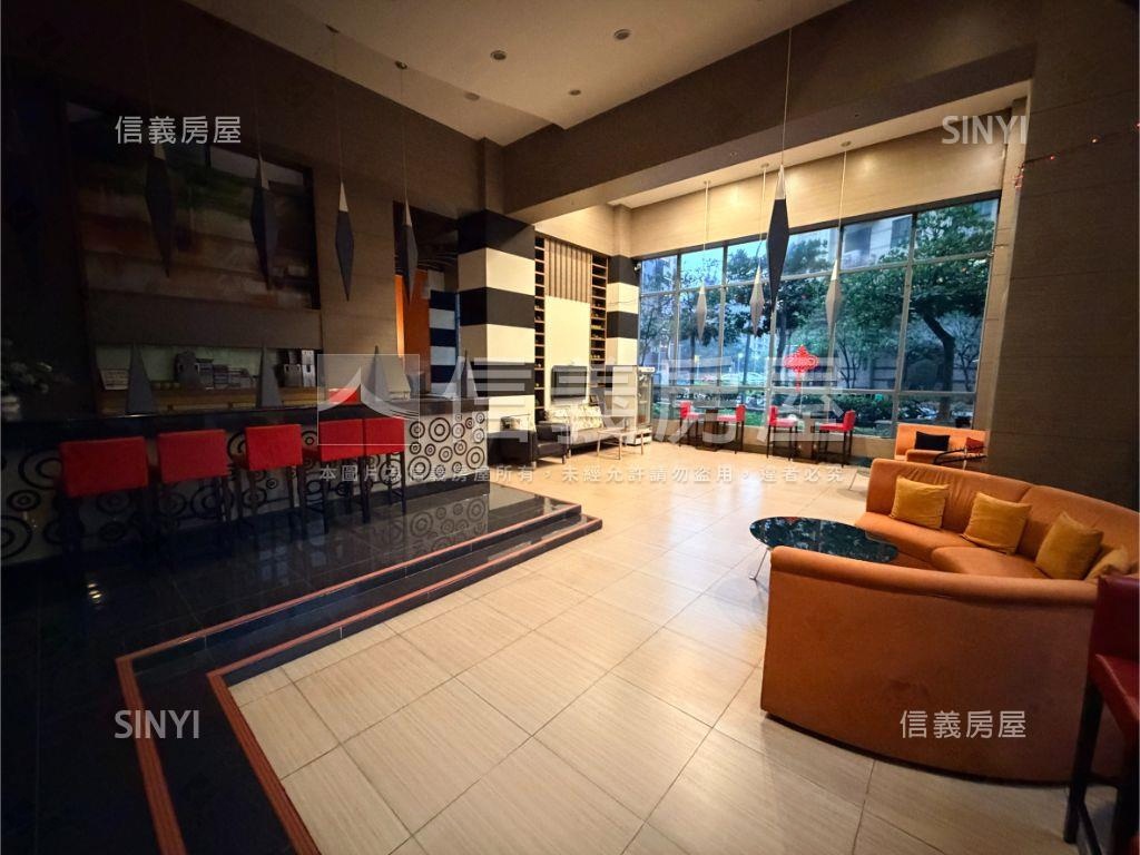 蒂芬尼美裝潢邊間兩房房屋室內格局與周邊環境