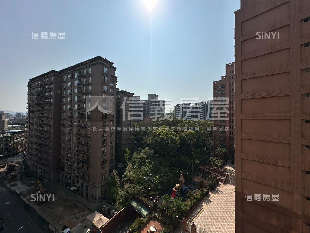 景安城龍大空間四房房屋室內格局與周邊環境