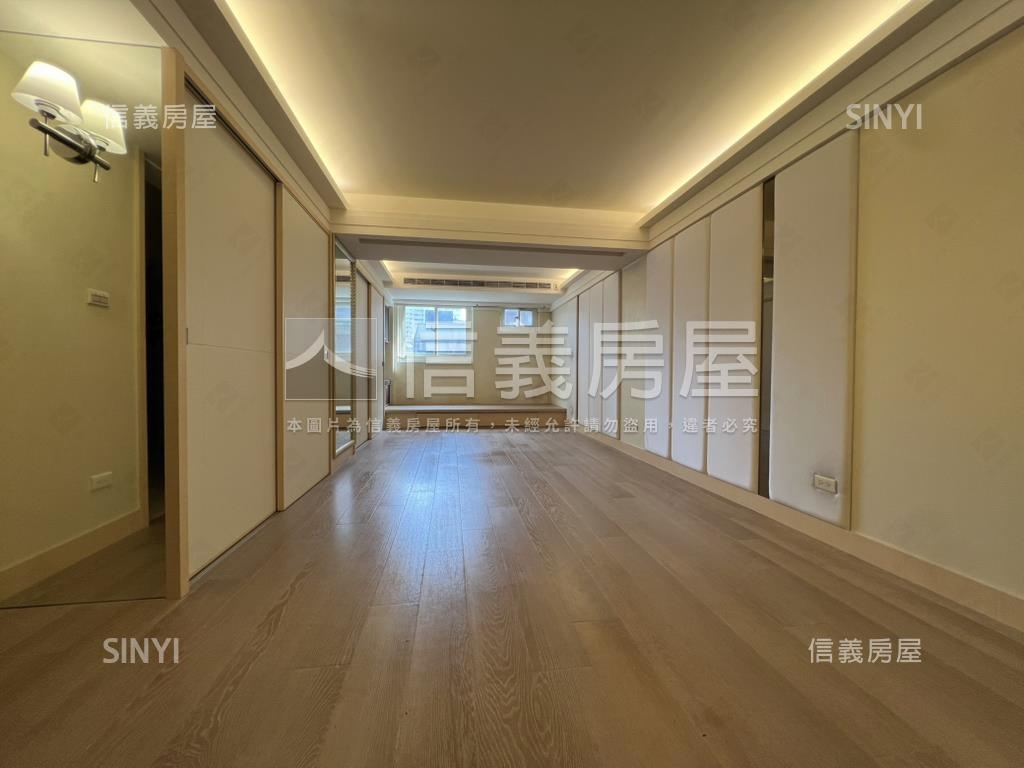 捷運～麒麟大樓尊榮大戶房屋室內格局與周邊環境