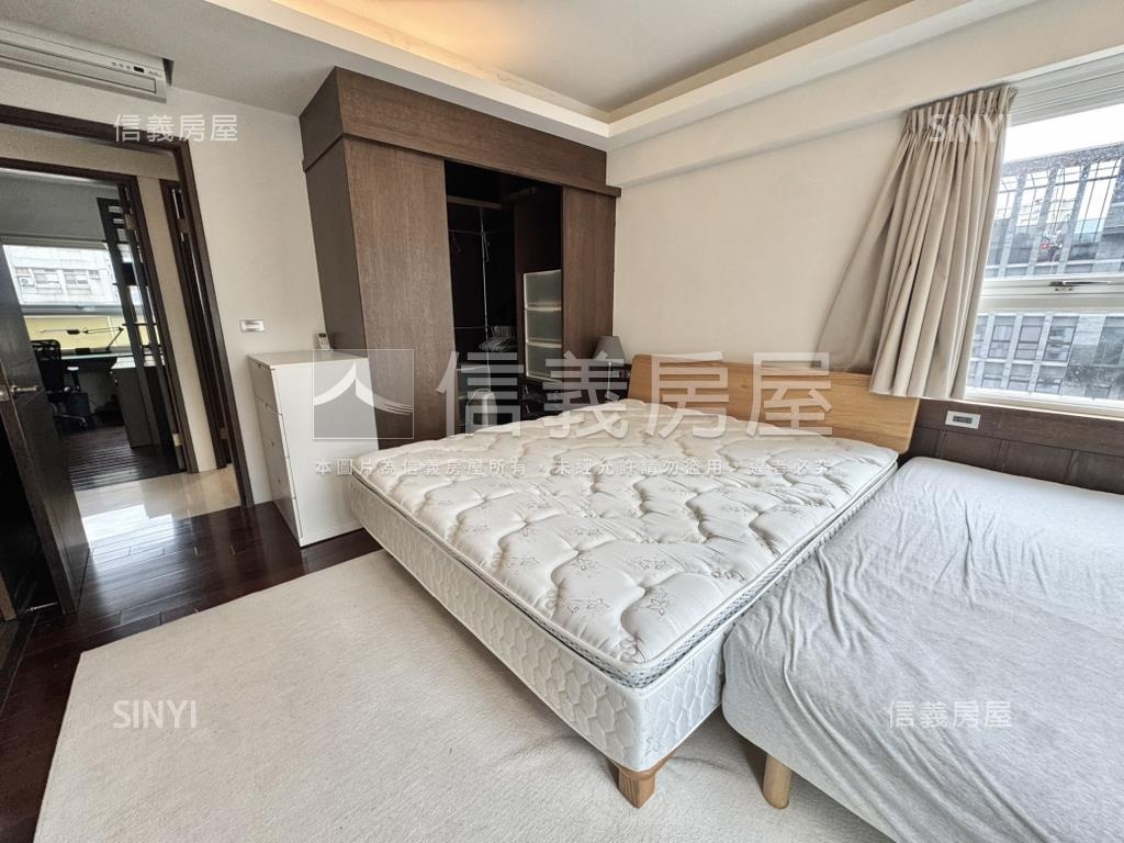 專任【世貿新城】大戶高樓房屋室內格局與周邊環境