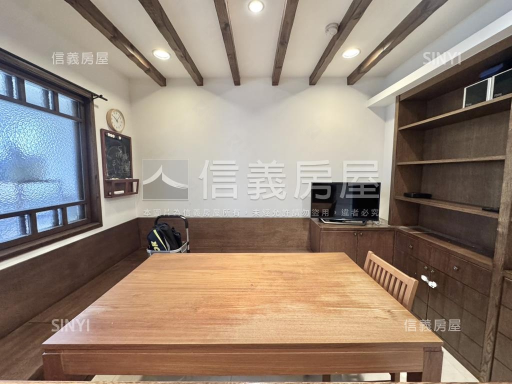 專任【世貿新城】大戶高樓房屋室內格局與周邊環境