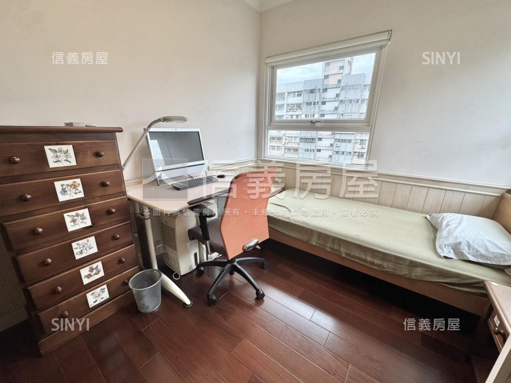 專任【世貿新城】大戶高樓房屋室內格局與周邊環境