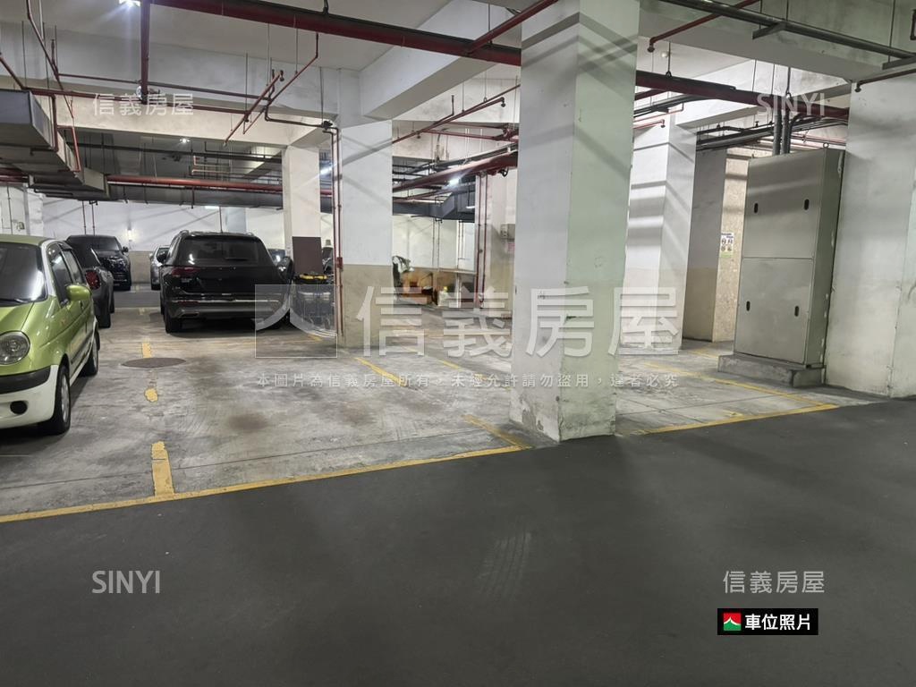 專任【世貿新城】大戶高樓房屋室內格局與周邊環境