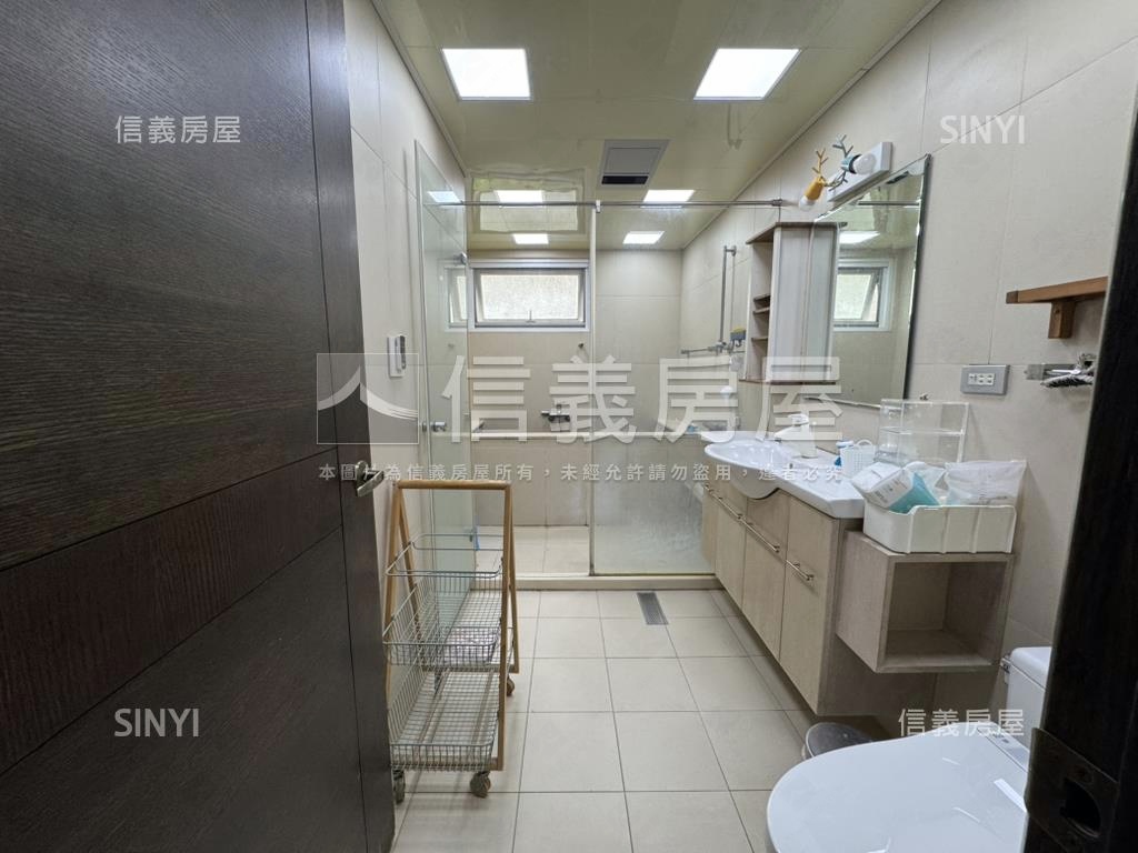 專任【世貿新城】大戶高樓房屋室內格局與周邊環境