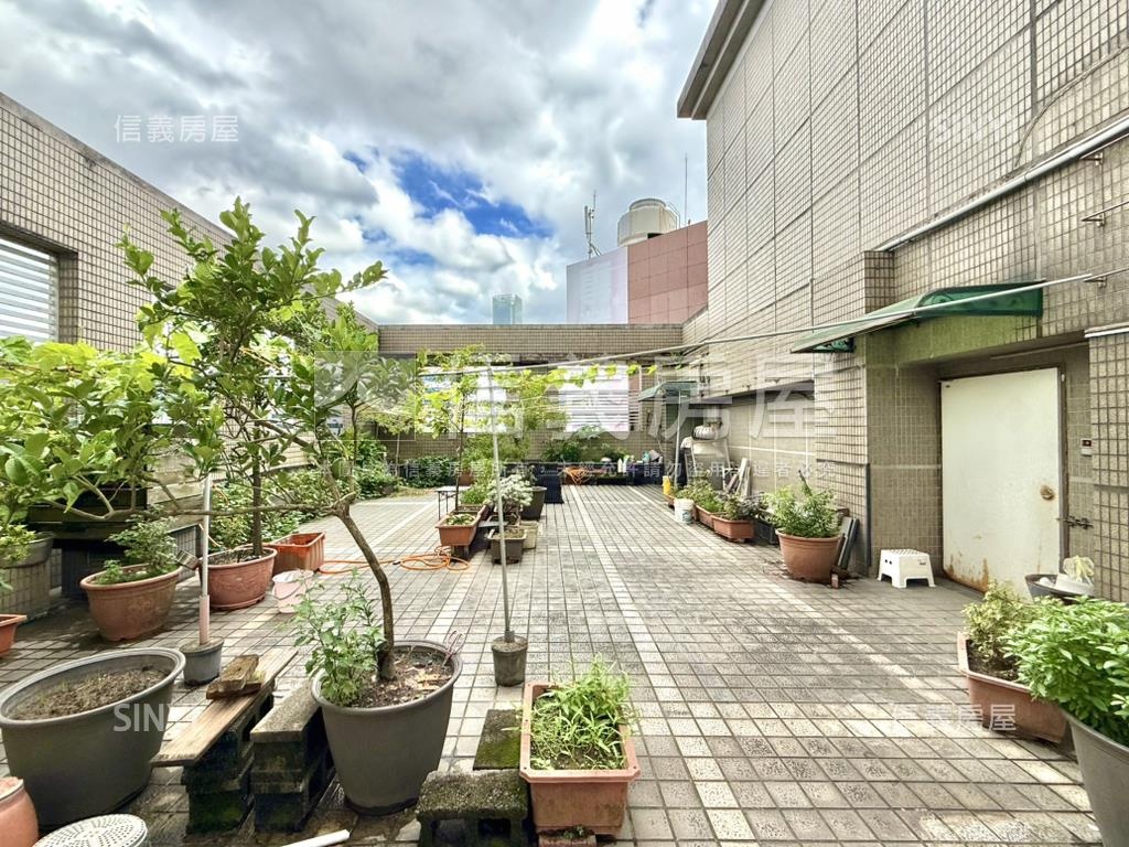 【新接】台北京華一層一戶房屋室內格局與周邊環境