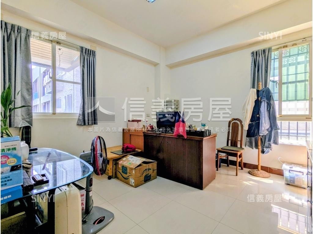 高大特區附小花園的透天厝房屋室內格局與周邊環境