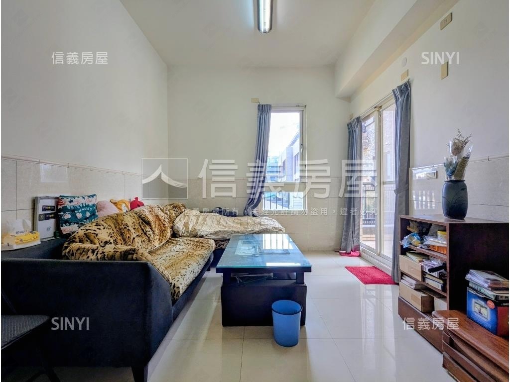 高大特區附小花園的透天厝房屋室內格局與周邊環境