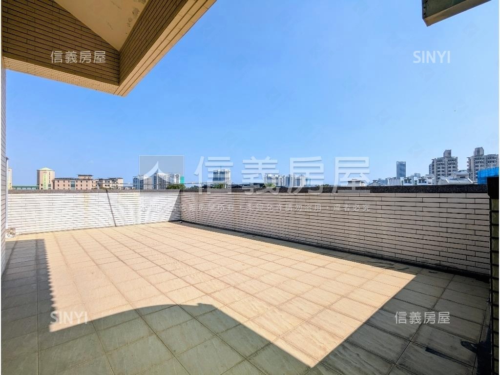 高大特區附小花園的透天厝房屋室內格局與周邊環境