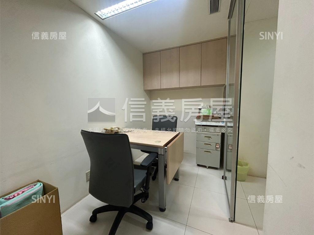 亞洲高樓仁愛圓環景觀房屋室內格局與周邊環境