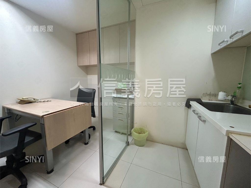 亞洲高樓仁愛圓環景觀房屋室內格局與周邊環境