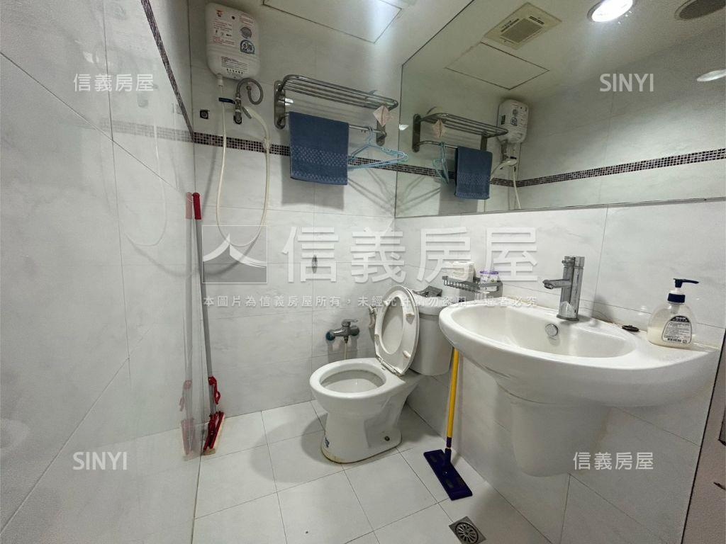 亞洲高樓仁愛圓環景觀房屋室內格局與周邊環境