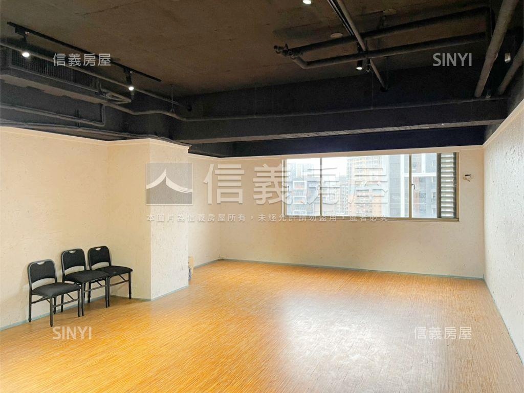 福星辦公大樓＋車位房屋室內格局與周邊環境